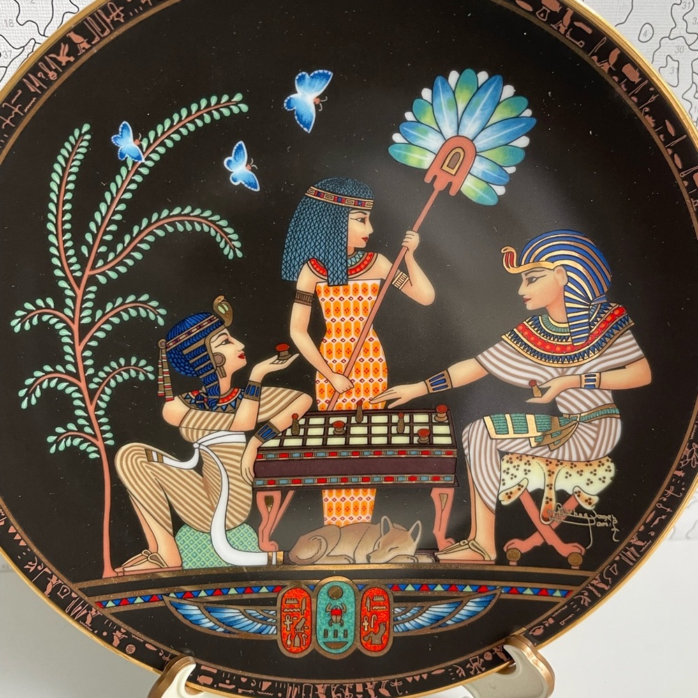 "Ancient Game of Senet" Collectors 4th Plate in the Legend of Tutankhamun